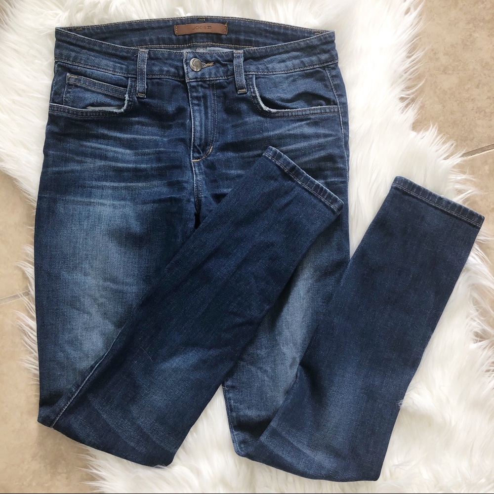 Joe’s Valencia mid-rise medium wash skinny jeans